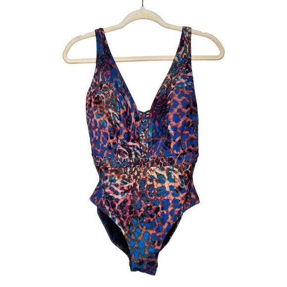 NWT SEA LEVEL Hunter Plunge Macrame Detail Multifit One Piece Swimsuit. Size 6 - Picture 4 of 14